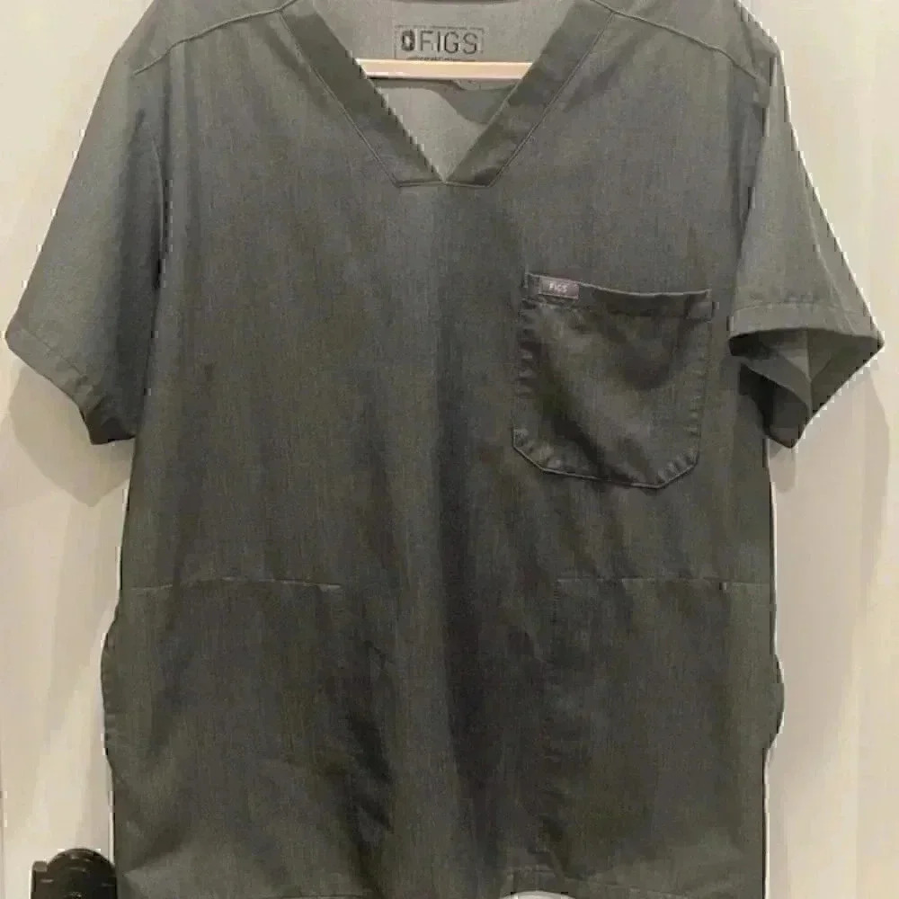 FIGS TECHNICAL COLLECTION GREY SCRUB TOP SIZE LARGE MEDICAL NURSE